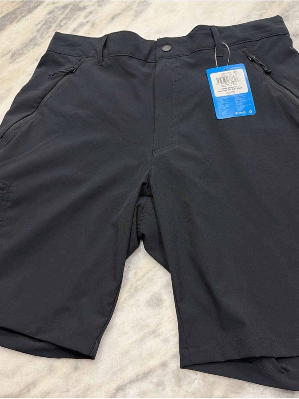 Men's Black Performance Shorts size 34w x 10 in brand new